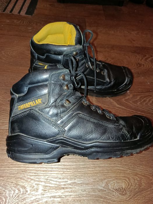 Робочі  ботінки CAT шкіряні