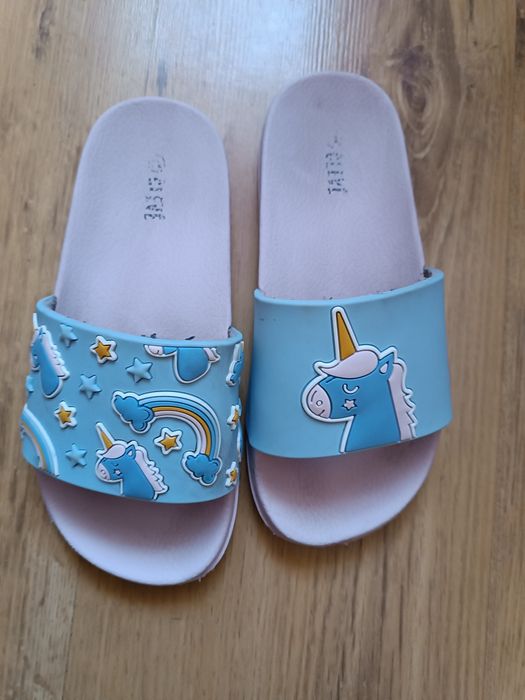 Klapki dla dziewczynki rozmiar 32
