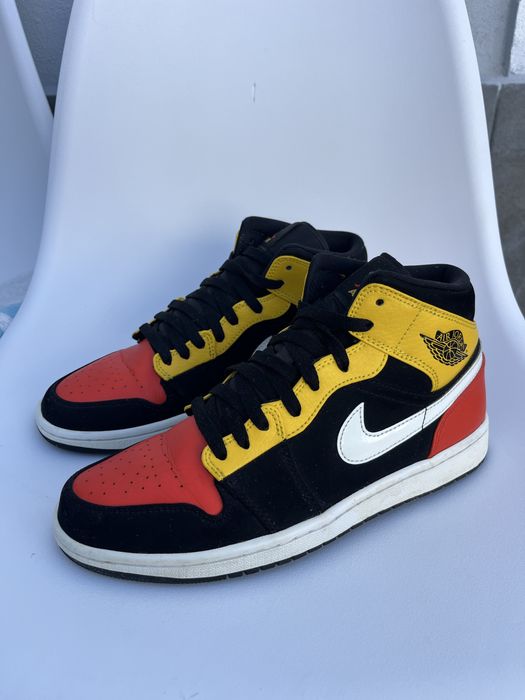 Air jordan 1 amarillo orange black