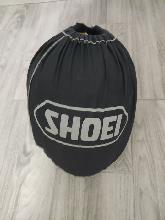 Capacete de estrada shoey