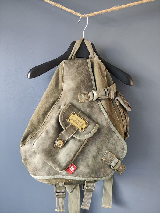 Продам вінтажну сумку рюкзак DIESEL