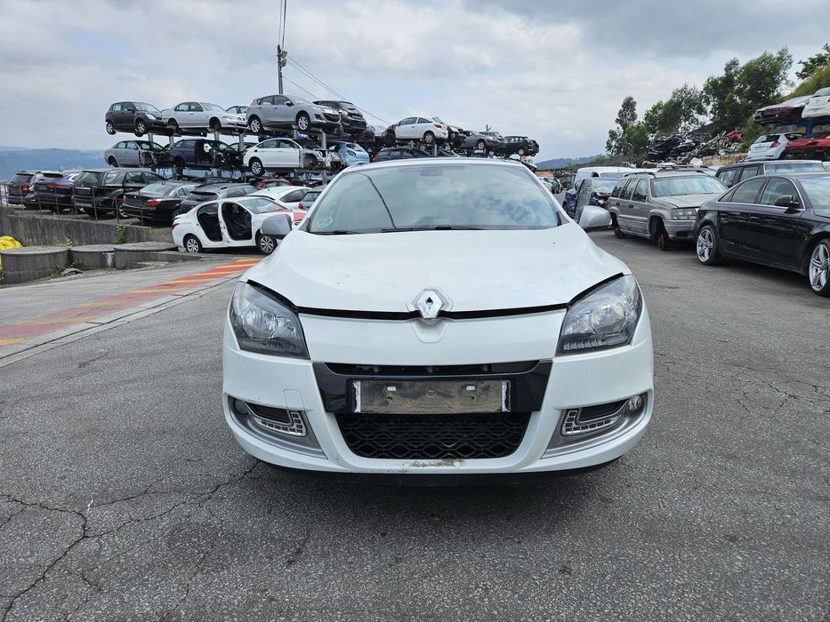 Renault Megane III GTLine 1.5 DCi de 2012 para peças
