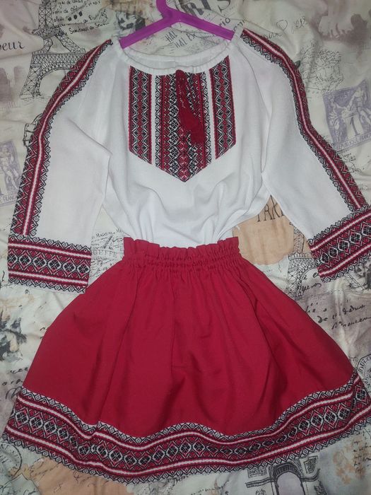 Вишиванки на дівчинку 116,122,128 по 250
