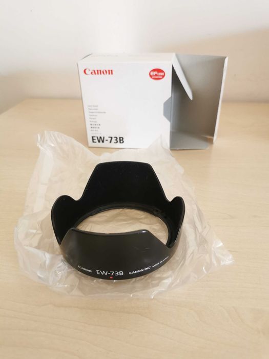 Canon EOS 700D (Objetiva 18-135mm) como nova