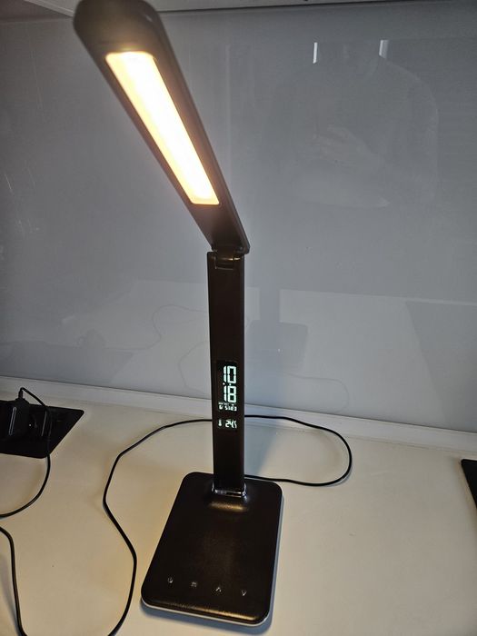 Lampa LED na biurko ściemniana brązowa