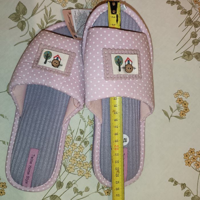 Тапочки капці жіночі