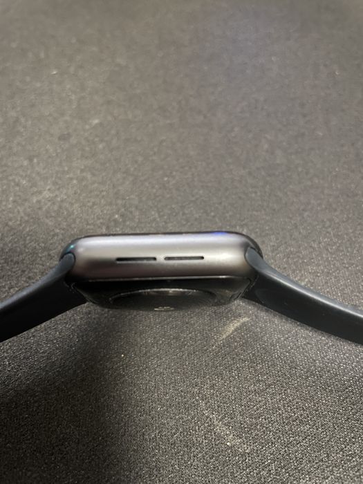 Apple Watch SE GPS 40mm Space Gray (A2351) - com todos os acessórios