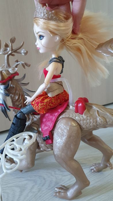 Набір Евер Афтер Хай Епл Вайт із Драконом. Dragon Games Apple White