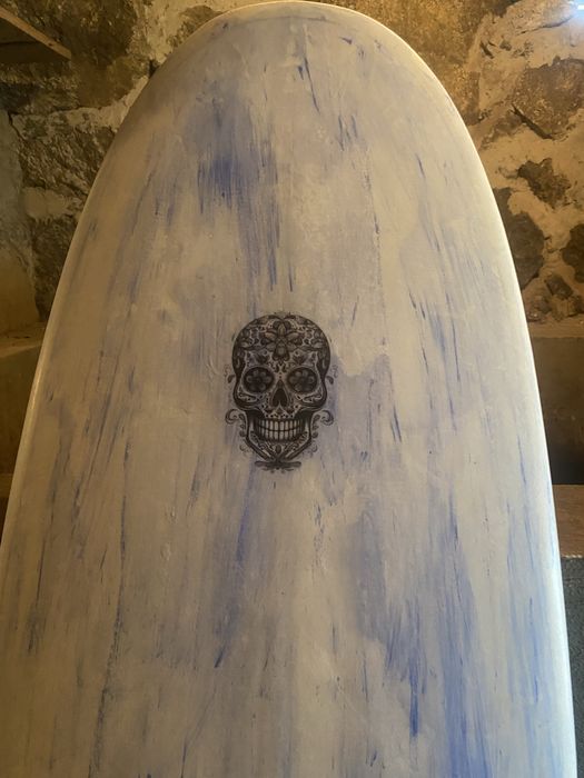 Prancha de Surf 6’5” Hand Shaped – 33L – Excelente para Todos os Níveis