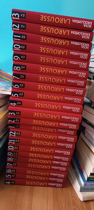 Nova Enciclopédia Larousse 22 volumes