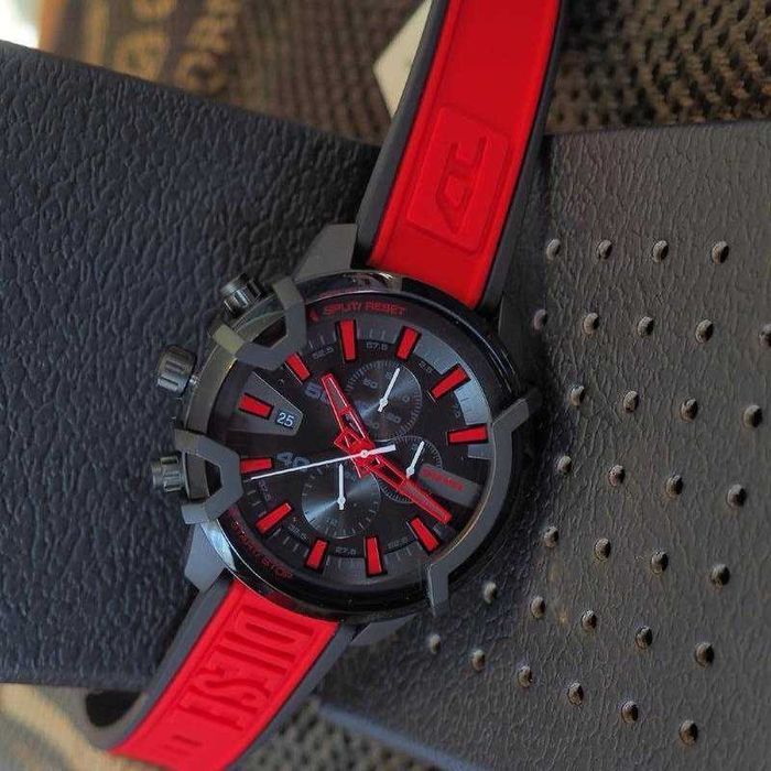 Чоловічий годинник хронограф Diesel Griffed DZ4530, оригінал