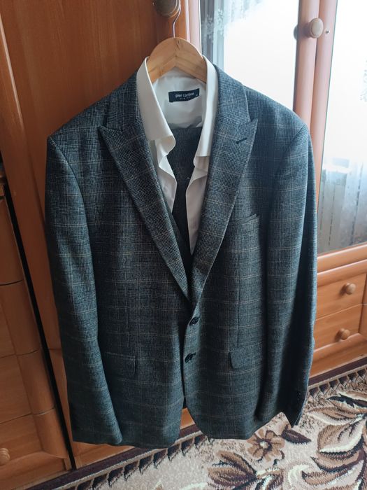 Костюм весільний