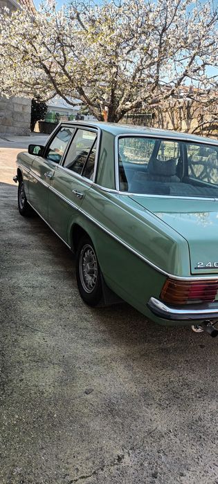 Mercedes 240D 3.0 Ano 1975