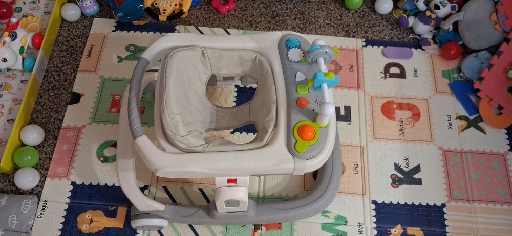 Дитячі ходунки Bambi Baby Walker