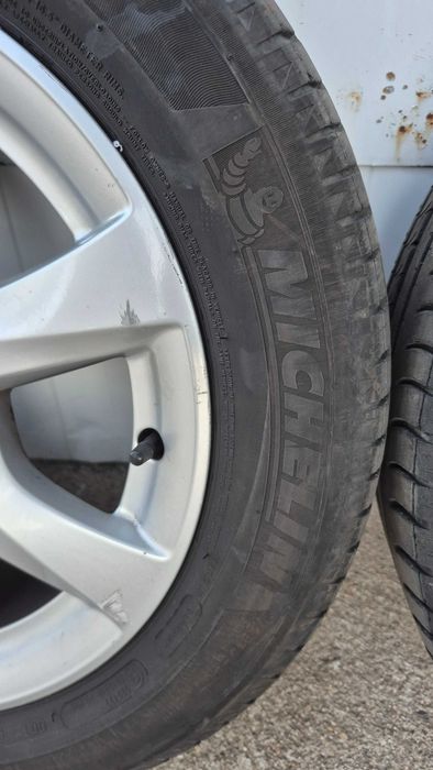 4 Jantes Originais Audi 16 Polegadas 5x112 ET42 7Jx16 + pneus 205/55 R16 Michelin meio piso