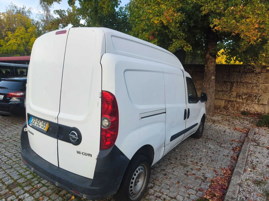 Opel combo 2016.