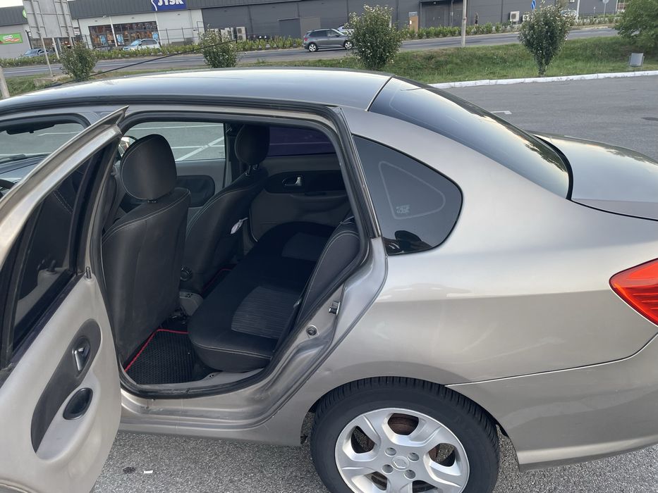 Продам хороший автомобіль