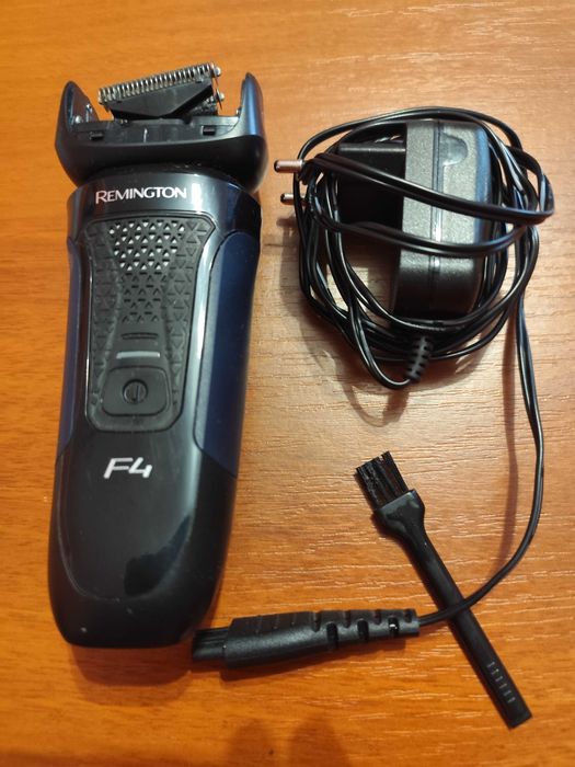 Remington F4 golarka męska