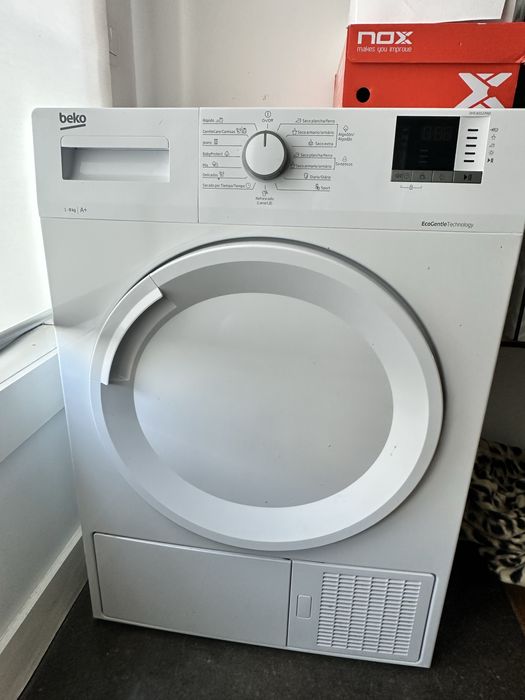 Máquinas de lavar e secar roupa Beko semi-novas