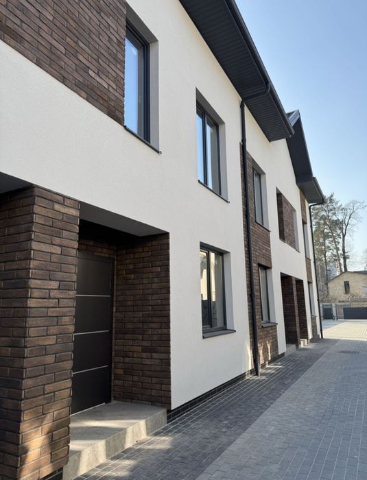 Продам таунхаус в центрі Ірпінь