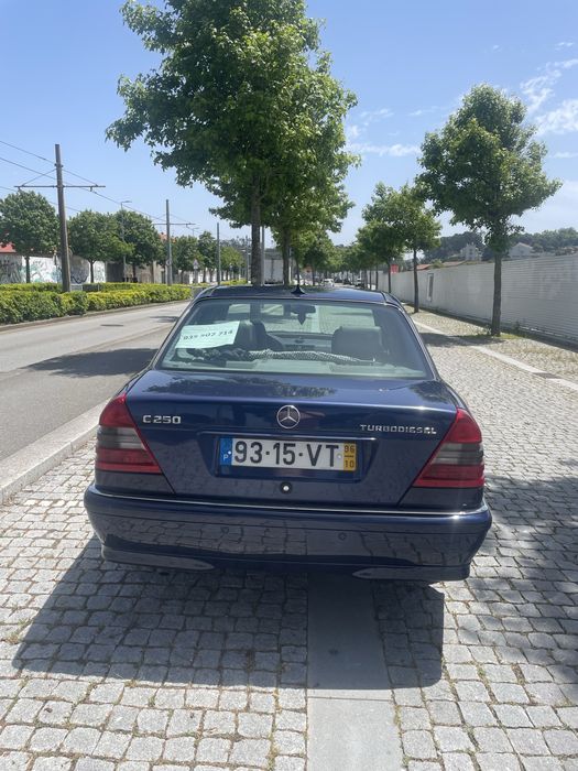 Mercedes (202)  C 250 TD