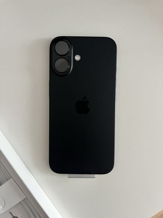 iPhone 16 128 GB na gwarancji
