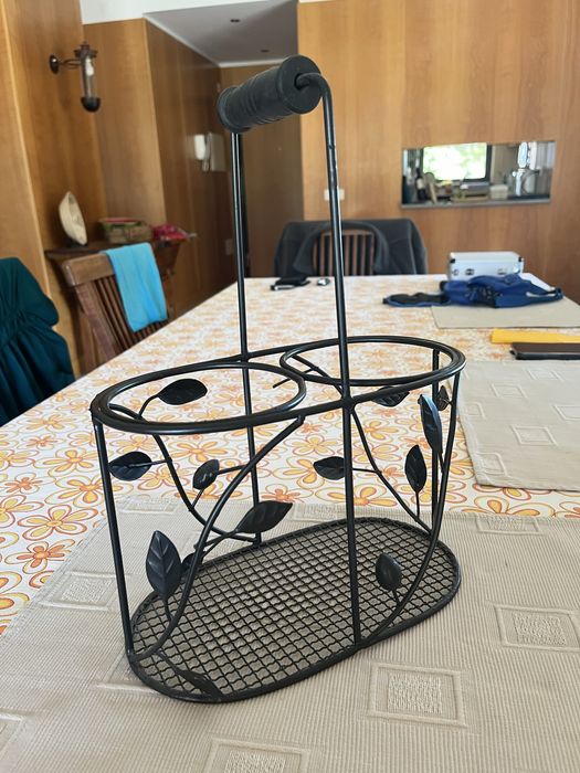 Suporte cesto para garrafas