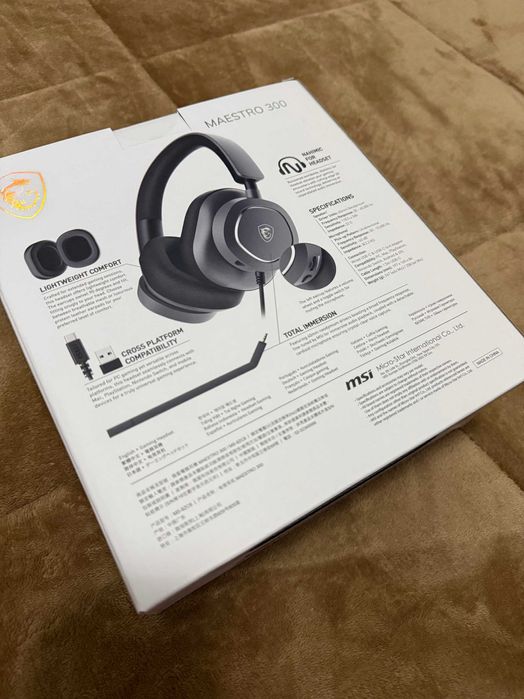 [NOVO] Headset MSI Maestro 300 Gaming USB-C/A Preto