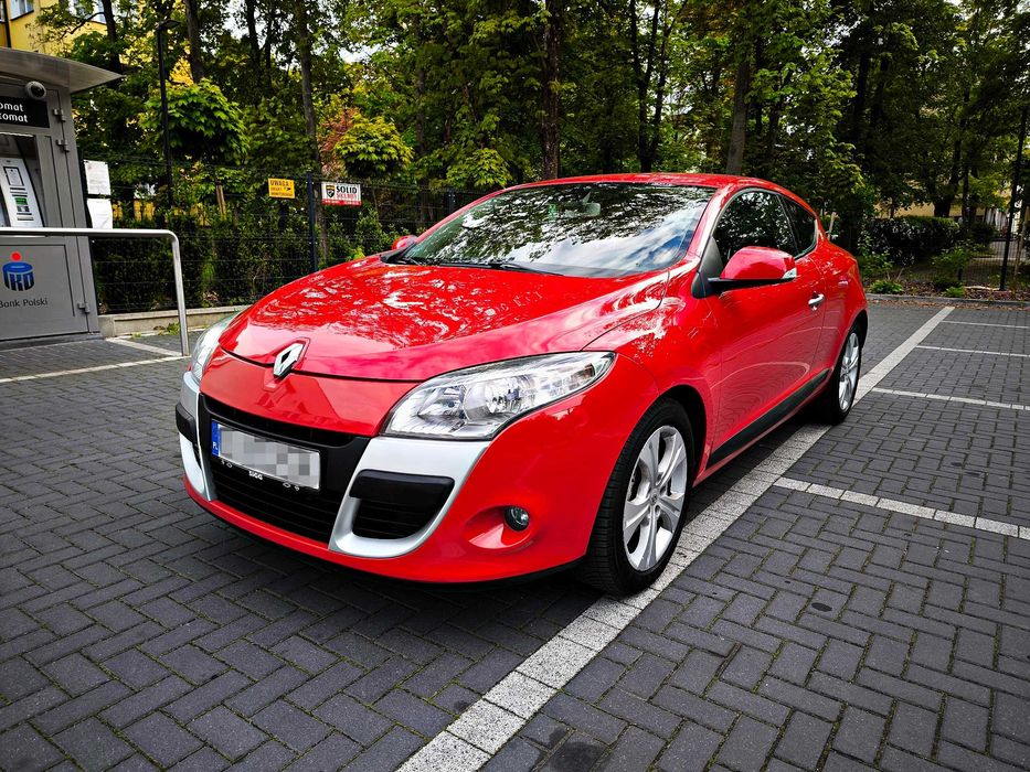 Renault Megane III Coupe 1.6 benzyna 2009r.