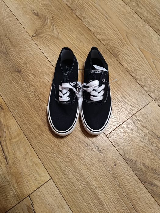 Trampki damskie rozmiar 38 Nowe