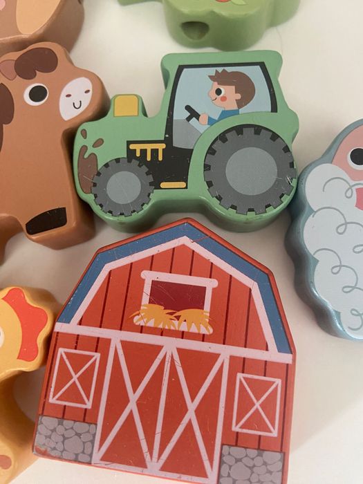 Шнурівка Ферма від TookyToy
