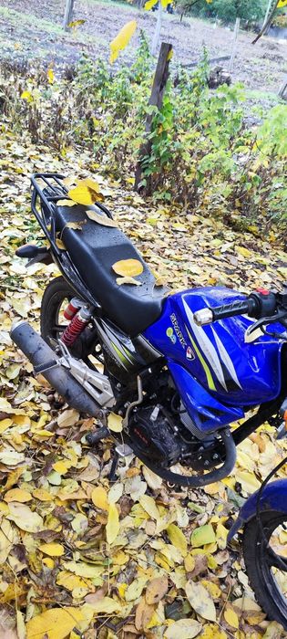 Продам мопед Spark 200 без мотора...