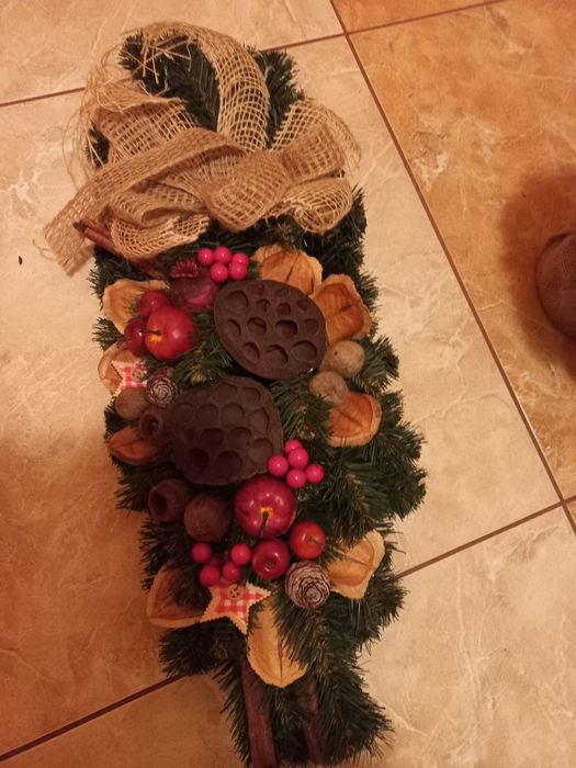 Choinka plus ozdoba na stół