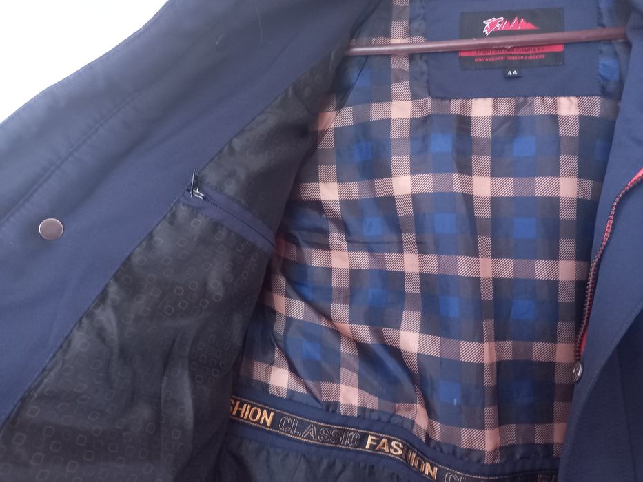 Куртка демісезонна на хлопчика 10-12 р