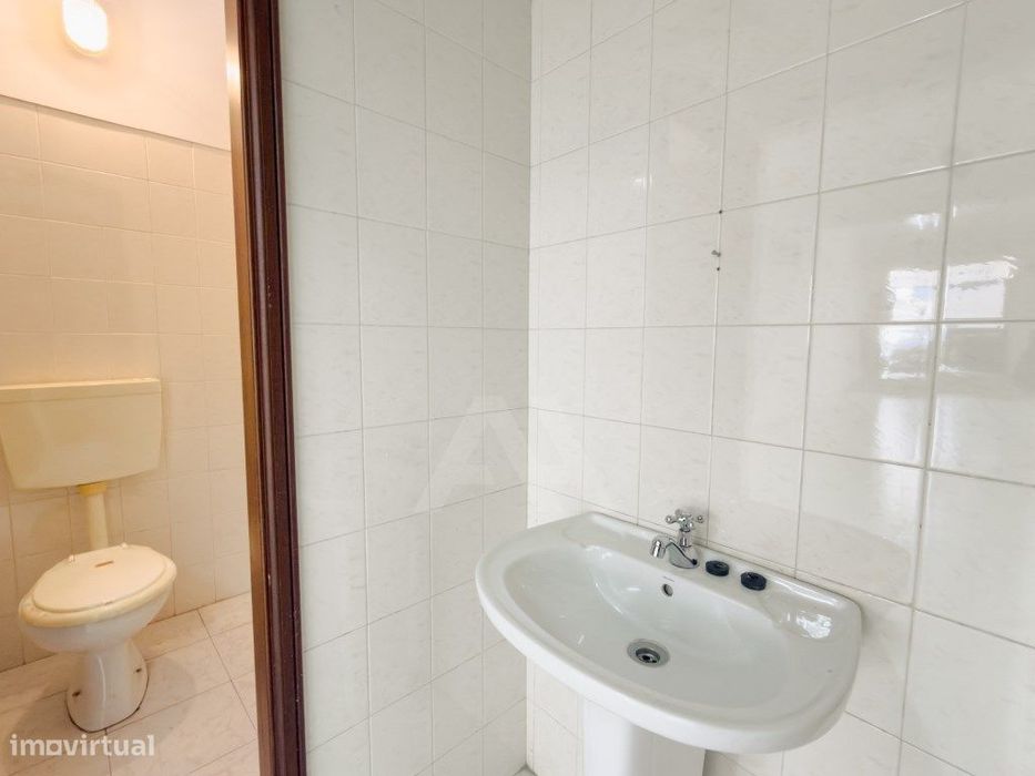 Loja Remodelada no Cacém