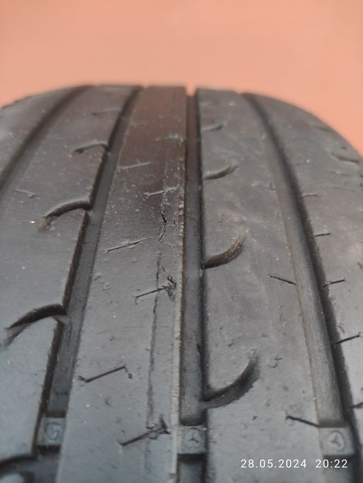 Продам Шини R17 225/65