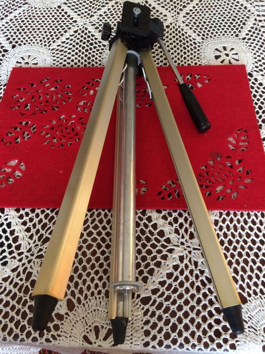 Statyw fotograficzny trójstopniowy