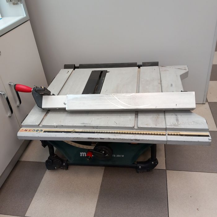 Piła Metabo TS 254M