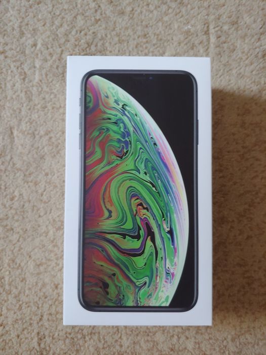 TECNO CAMON 20 PRO. 8/256.            iPhone XS Max 256 gb neverlock