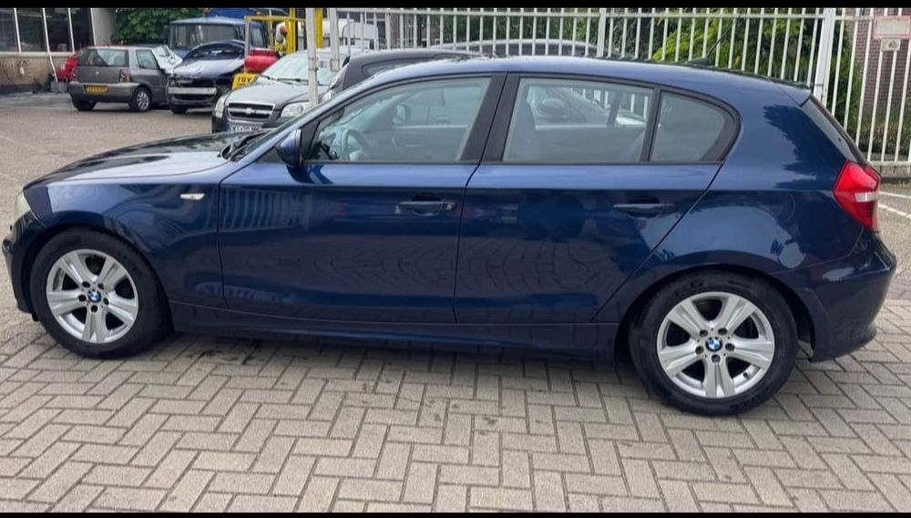 Bmw seres1 2010 gasolina 100% bom negociável
