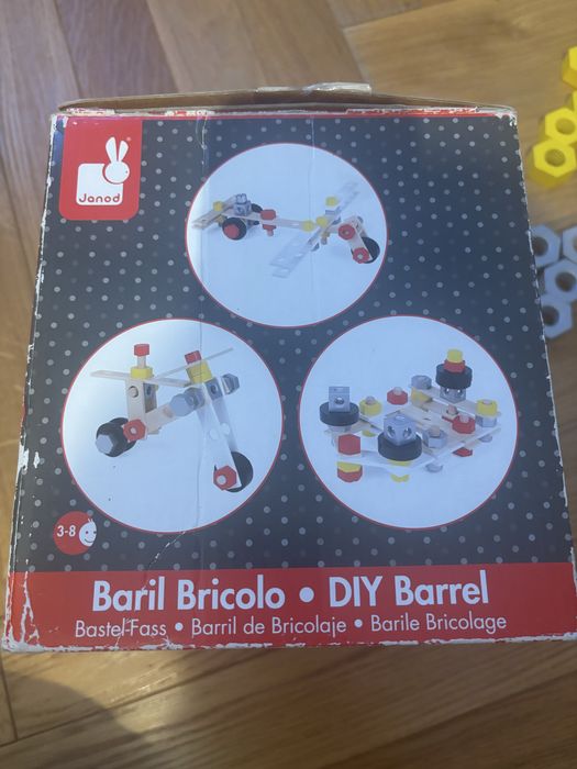 Janod klocki konstrukcyjne zestaw majsterkowicza skretki Montessori