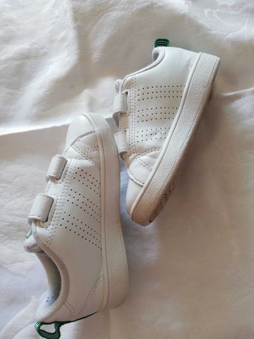 Sapatilhas ténis ADIDAS Tam. 25