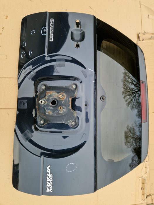 Klapa szyba tylna bagażnika Suzuki Grand Vitara II kolor ZJ3