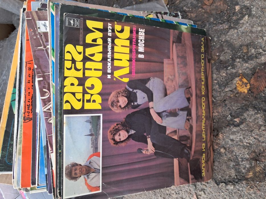 Виниловые пластинки около 50 шт