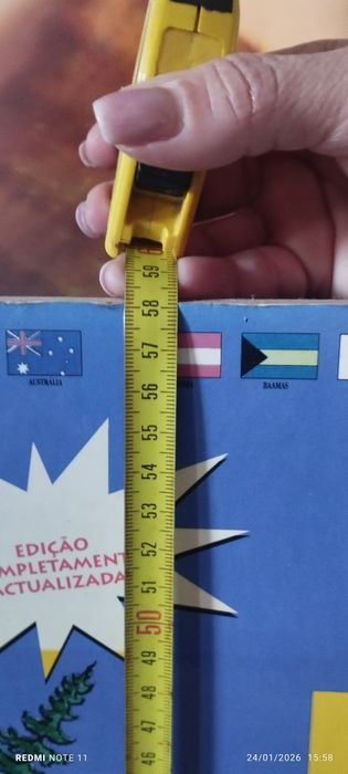 Livro gigante Atlas do Mundo