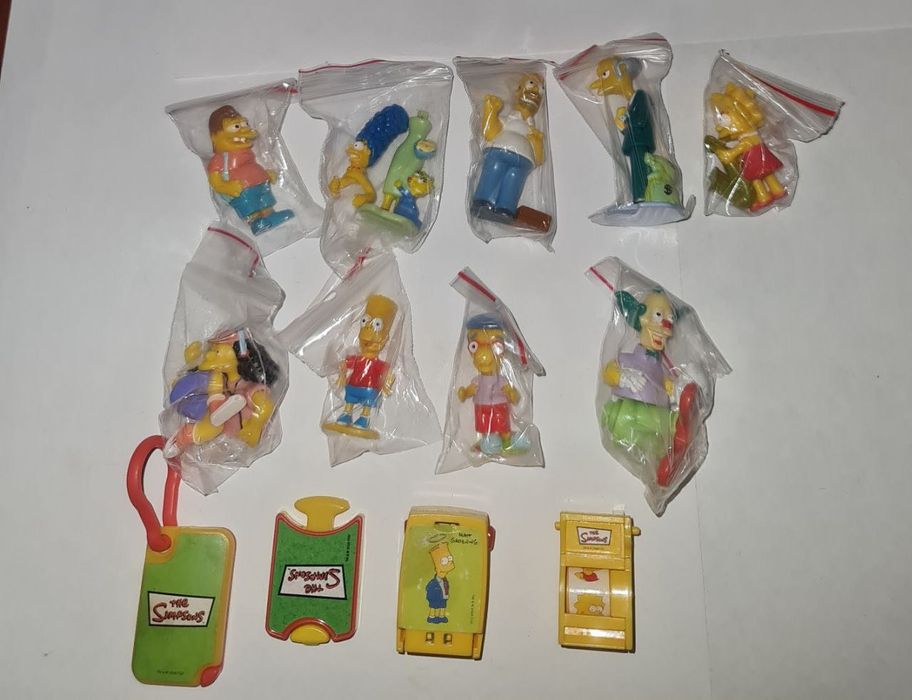 Киндеры игрушки симпсоны