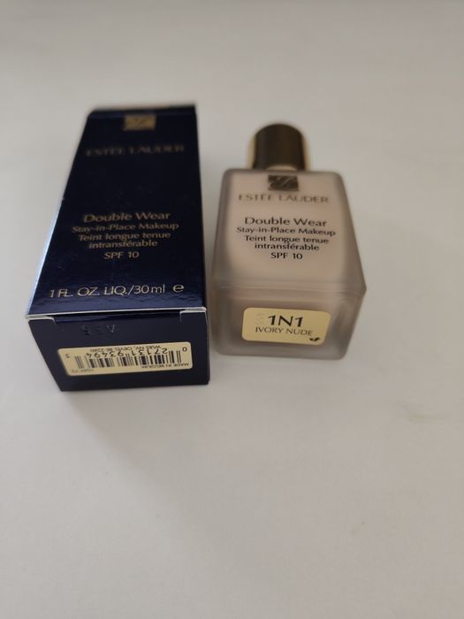 Estee Lauder Double Wear 1N1 - stara wersja