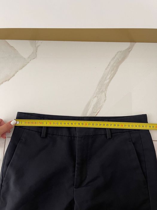 Spodnie marki zara rozmiar 34