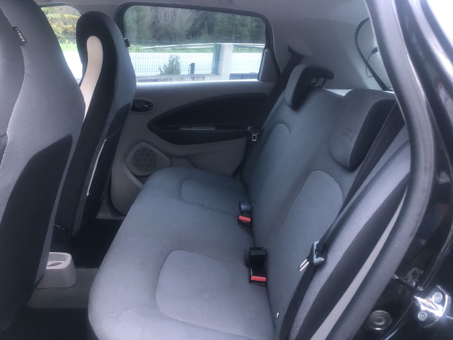 Renault zoe 22kw baterias proprias