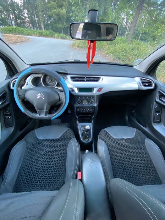 Citroen C3 1.4 c/ teto panorâmico